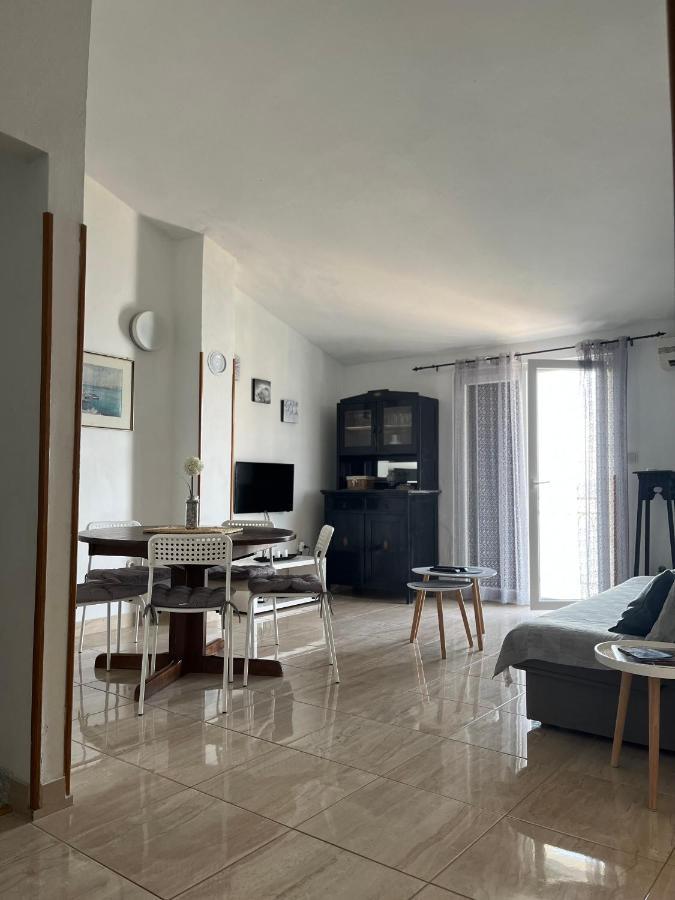 Apartman Gabrijel Podgora Exterior photo